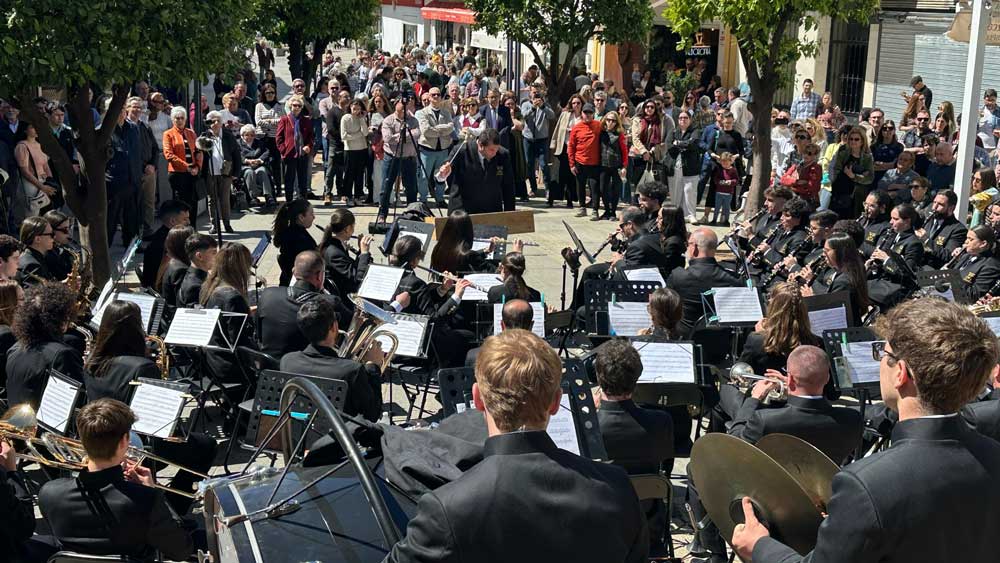 Concierto de la Banda de Música de Alcalá en La Plazuela. - Ayuntamiento de Alcalá de Guadaíra
