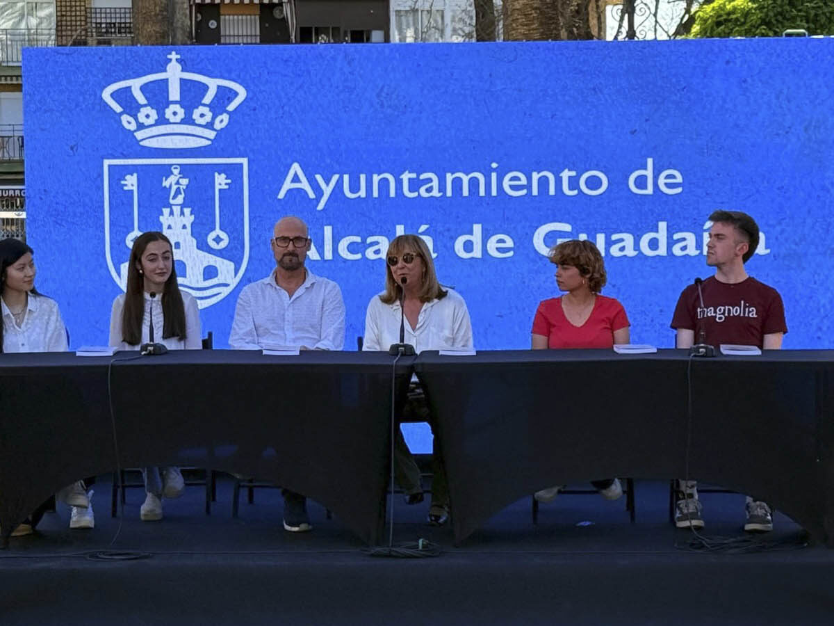 Presentación de «Breve Antología de Relatos del Certamen Medina de Haro».- Ayto Alcalá de Guadaíra