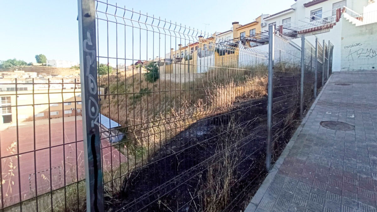 Urbanización Los Caleros.- VOX