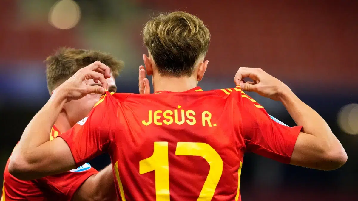 Jesús Rodríguez tras anotar con la Sub 21