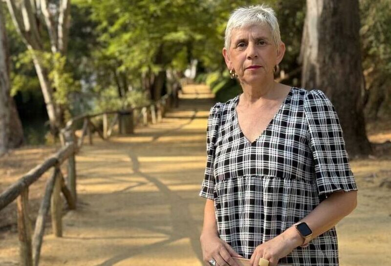 La delegada Luisa Campos en el Parque Oromana
