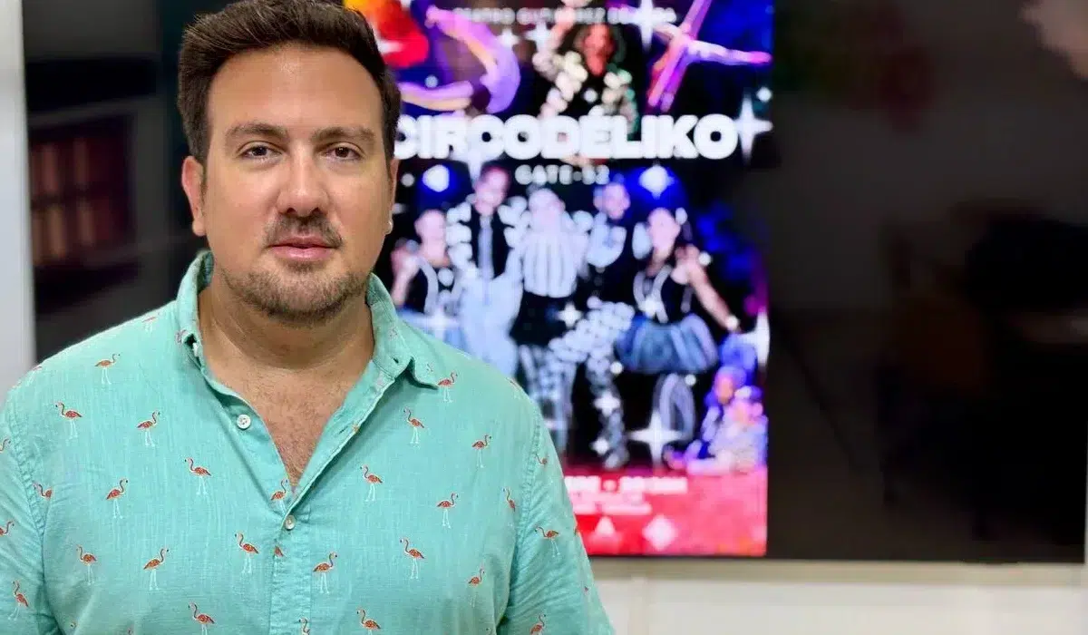 Christopher Rivas en la presentación de Circodéliko - Ayuntamiento de Alcalá