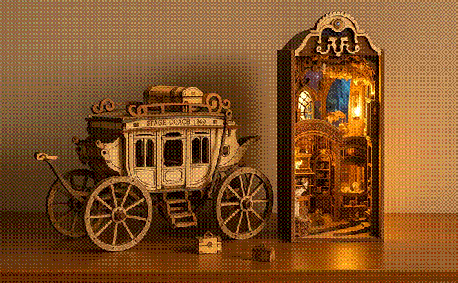 Comparativa visual entre un puzzle 3D de madera montado y un book nook con iluminación