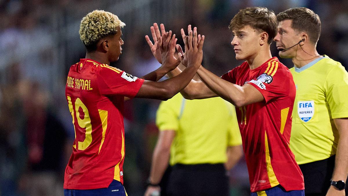 Jesús Rodríguez sustituyó a Lamine Yamal en su debut con la absoluta