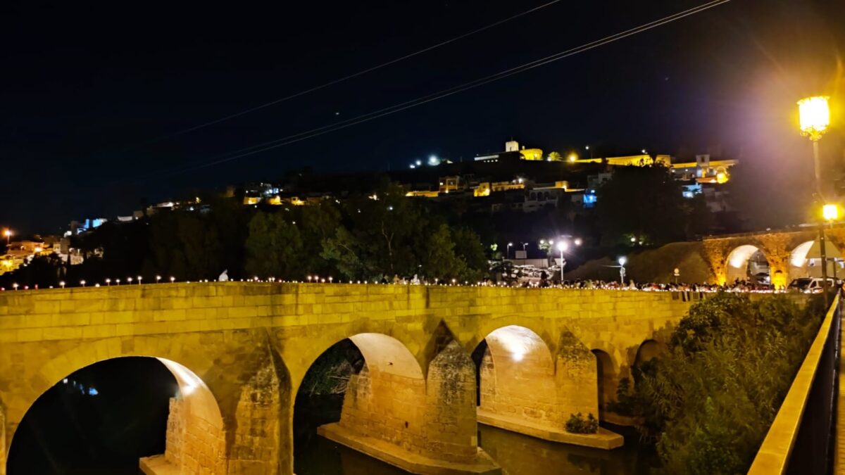 Vigilia a favor de Palestina en el Puente Romano