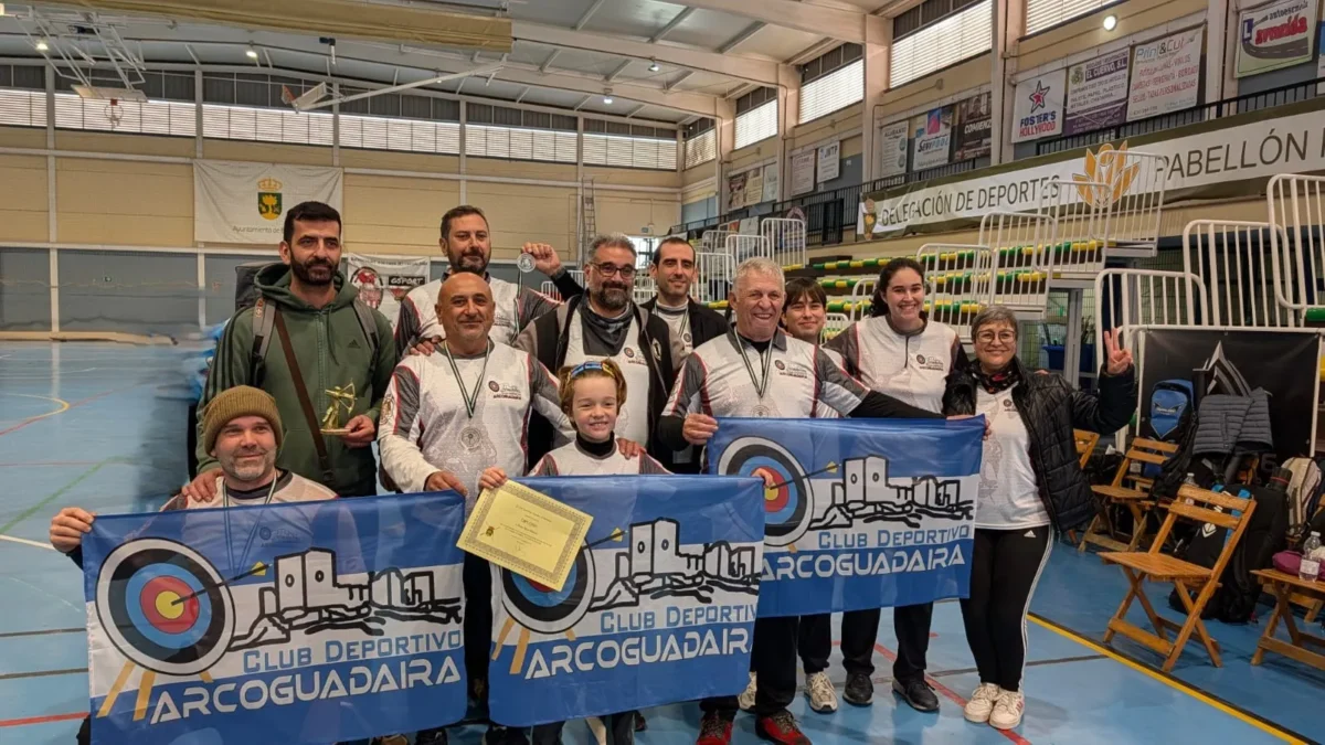 Arcoguadaíra regresa a la competición con siete medallas y un récord andaluz