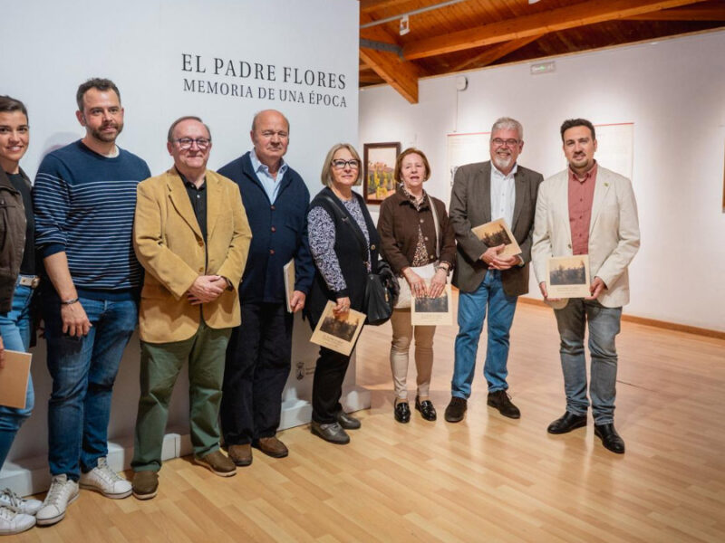 El Museo de Alcalá acoge la exposición El padre Flores: Memoria de una época