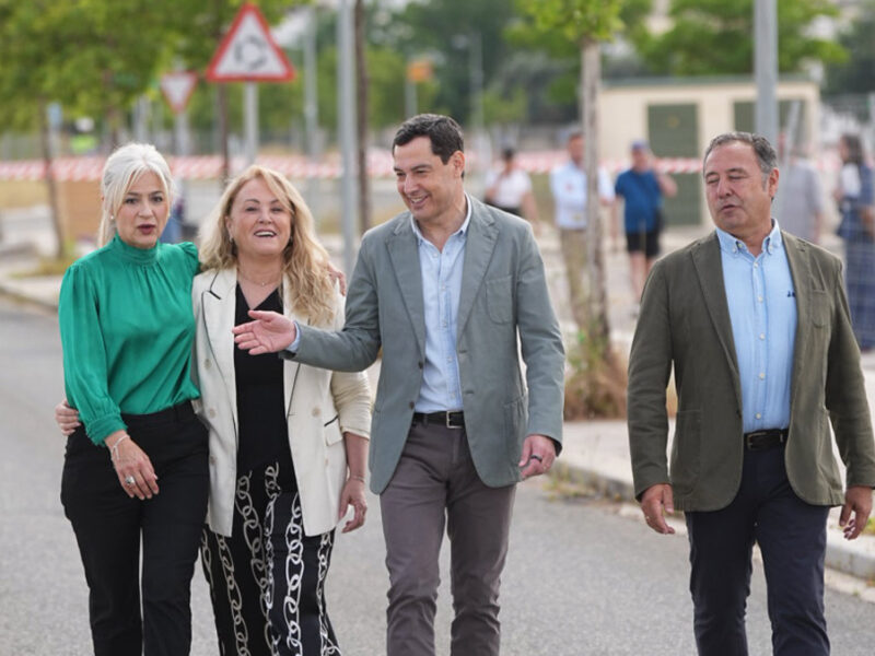 Patricia del Pozo, Sandra González, Juanma Moreno y Ricardo Sánchez - PP
