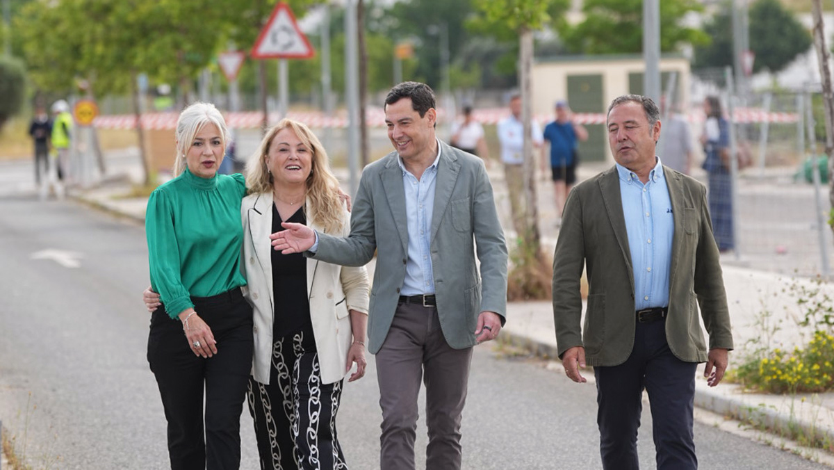 Patricia del Pozo, Sandra González, Juanma Moreno y Ricardo Sánchez - PP