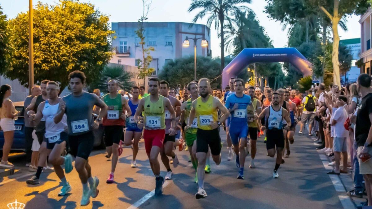 La Carrera Nocturna de Alcalá reúne a más de 700 corredores en su 27ª edición