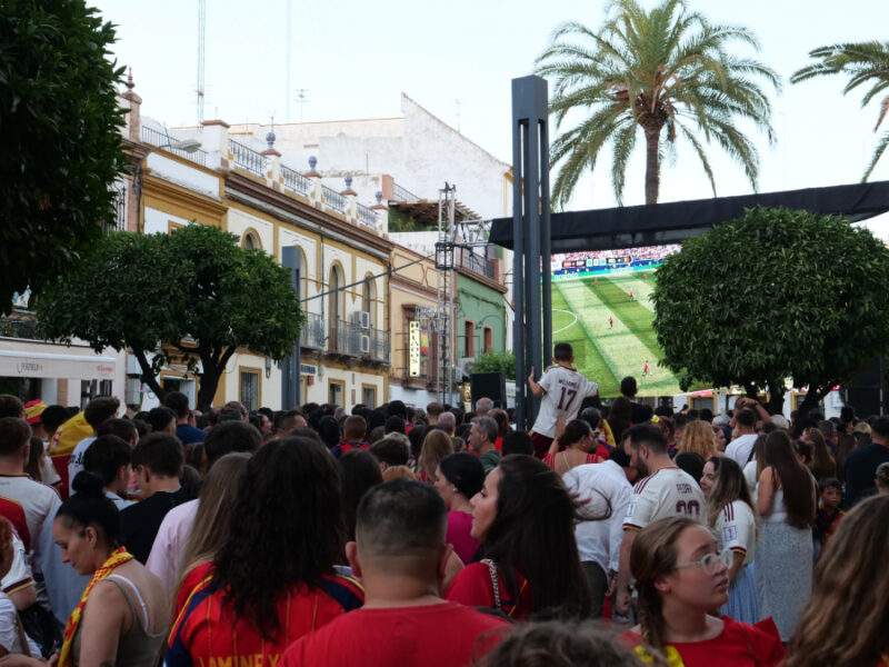 El partido entre España-Bélgica en La Plazuela. - Miriam García